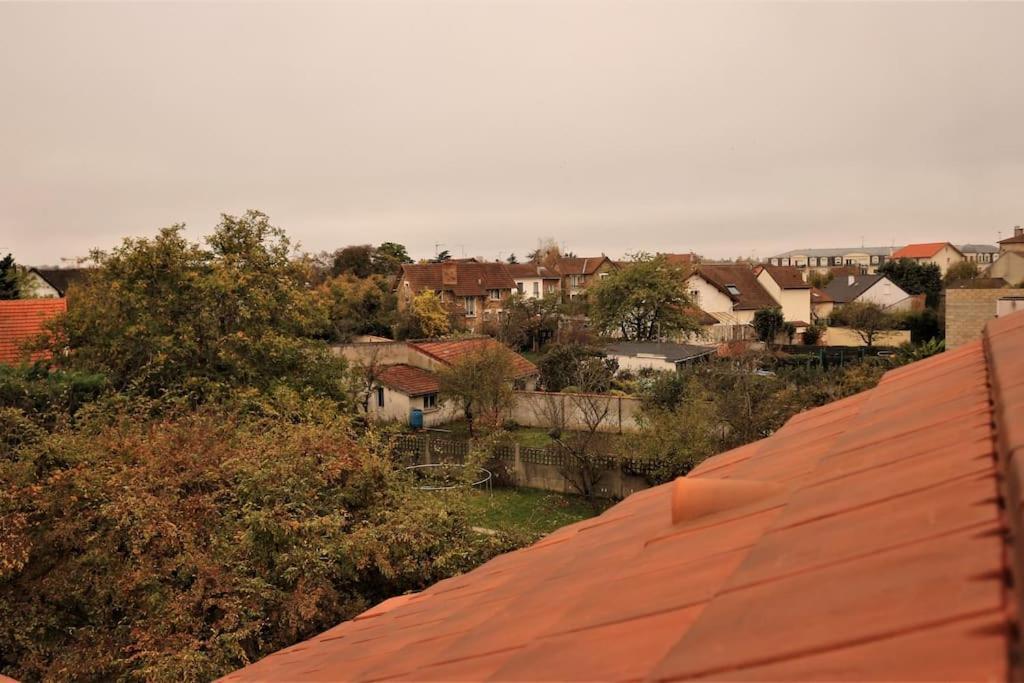 Appartement Duplex Proche Disney Et Paris Vaires-sur-Marne Esterno foto